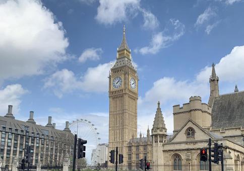 信子様はイギリスのロスリンハウス・カレッジに留学