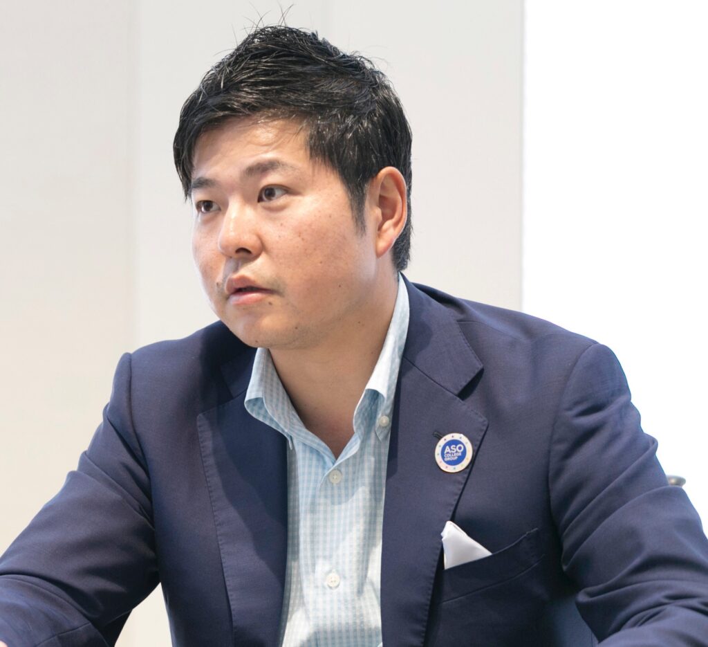 信子様の甥・麻生健