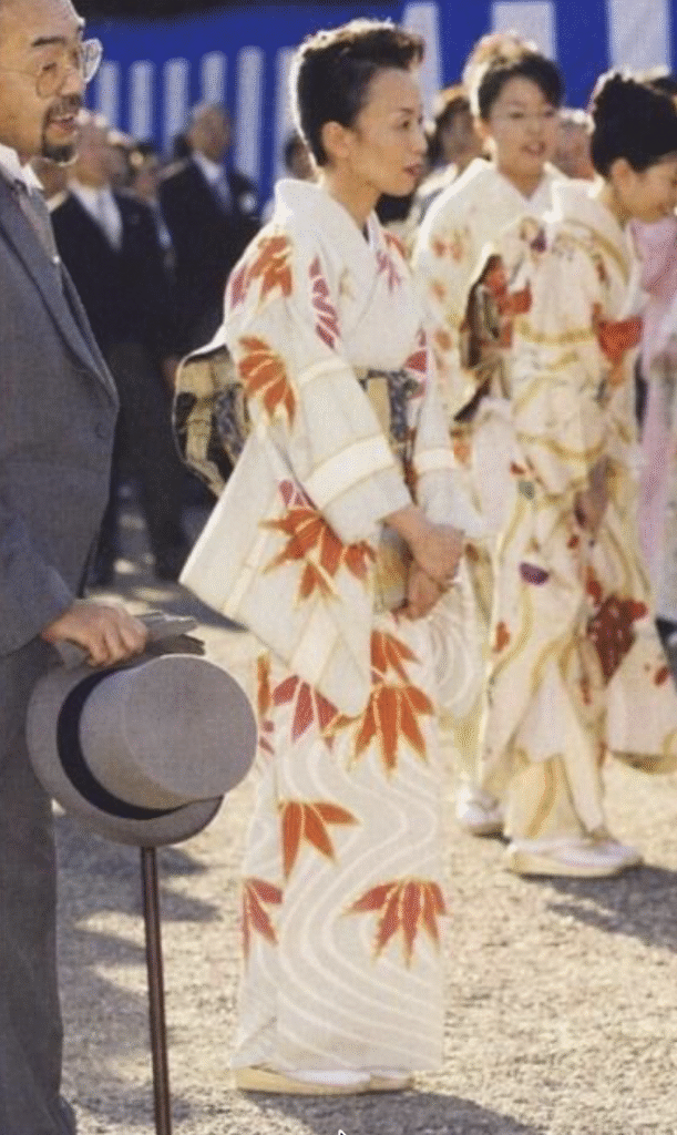 園遊会での信子様