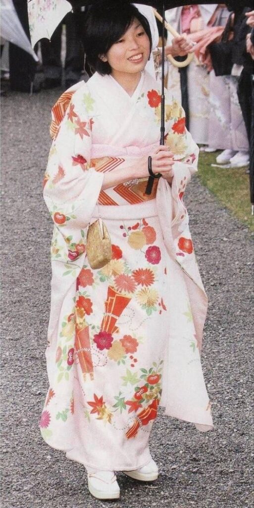 信子さから譲り受けた振袖