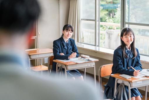 中学生のイメージ画像