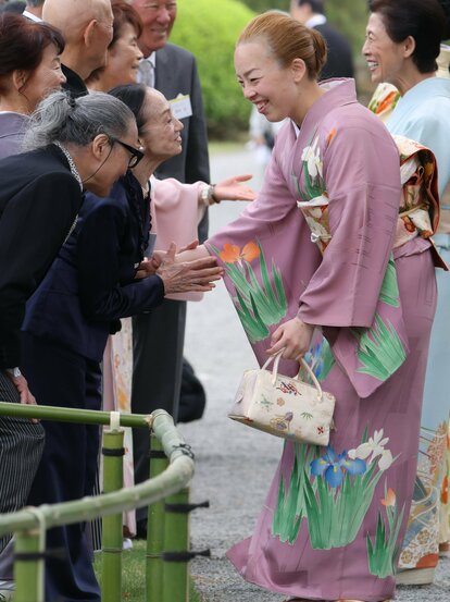 2025年の園遊会　瑶子さま