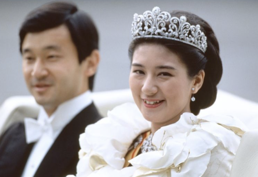 雅子さま　ティアラ