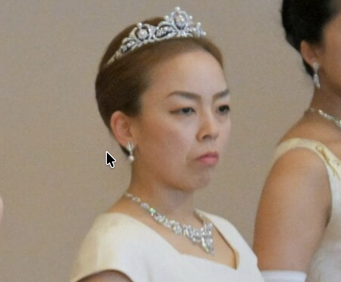 瑶子さまのティアラ