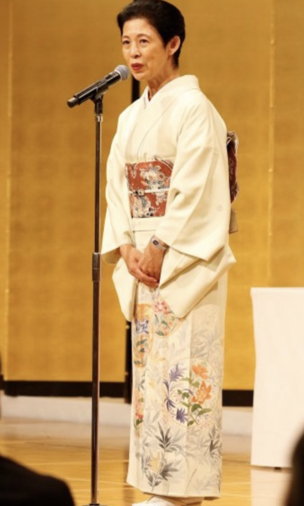 久子さまの着物姿